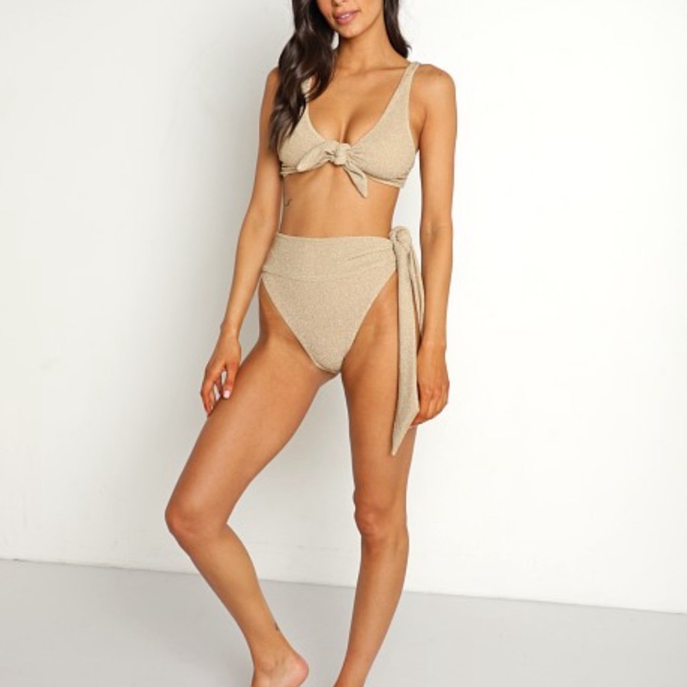 TWO PIECE BEACH RIOT BIKINI